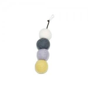 Katt3 - Felted Balls Grey & Yellow